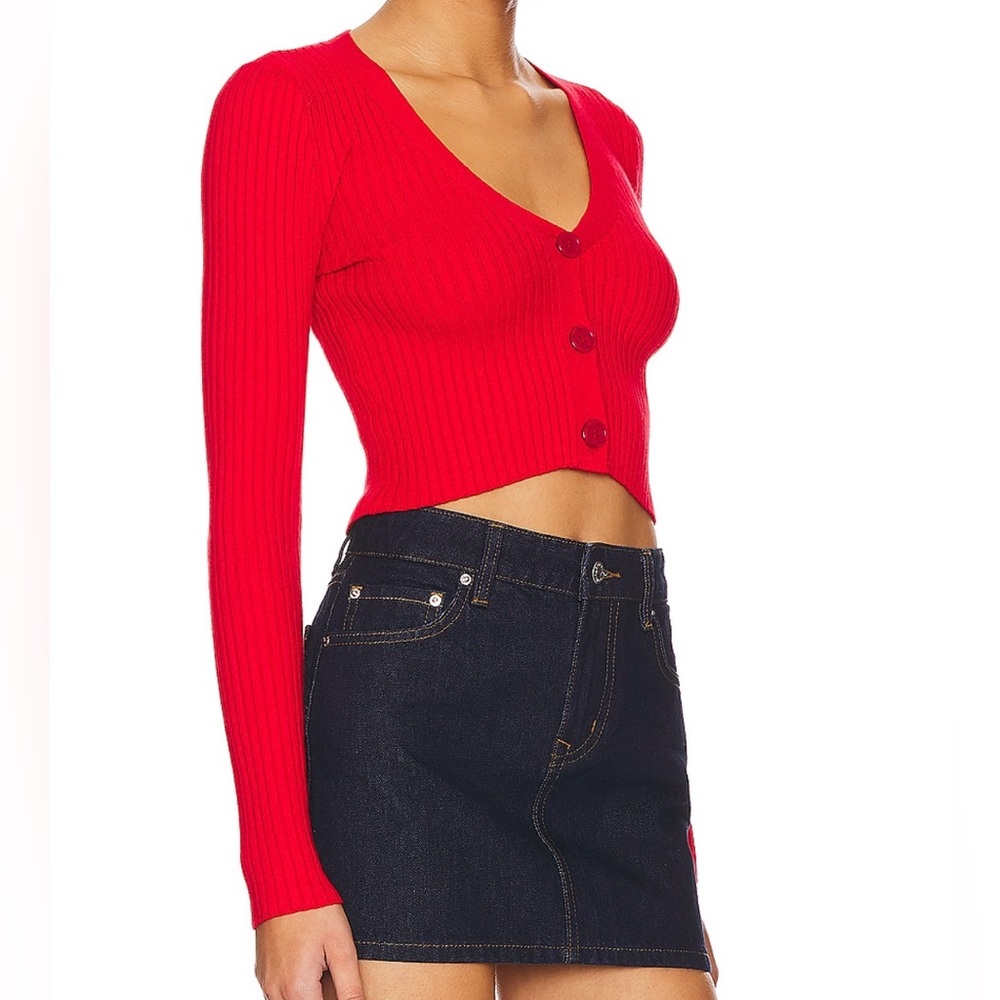 Superdown Nichole Cropped Sweater